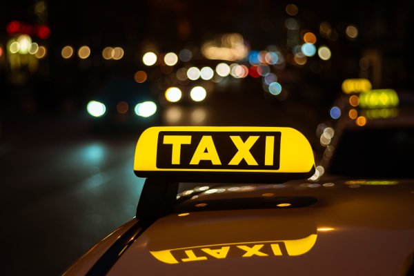 Taxi With Taxi Bellen Rotterdam